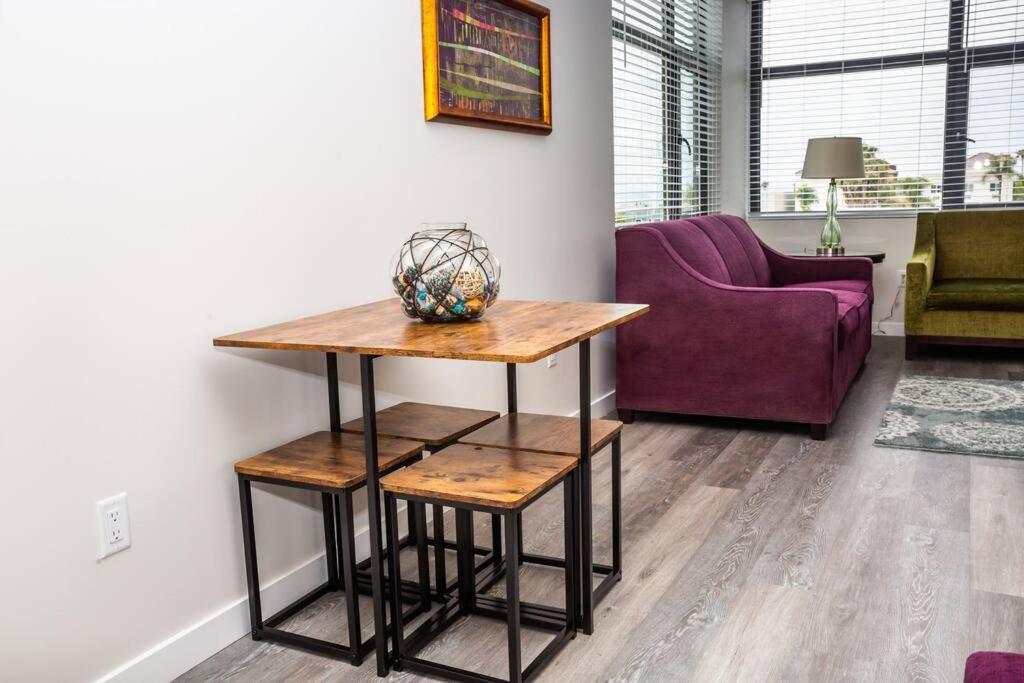 One Bedroom Apartment with San Diego Downtown View Zewnętrze zdjęcie